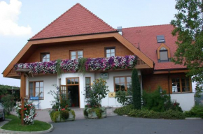 Отель Weinlandhof  Клёх